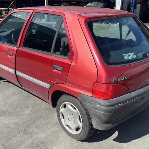 Vehicule-PEUGEOT-106-PHASE-2-1998-b645b1f67ec2517d61372eb7c144b2e43fa71a3e0d7e12c927dd5a2b3a30d719_mtn.jpg