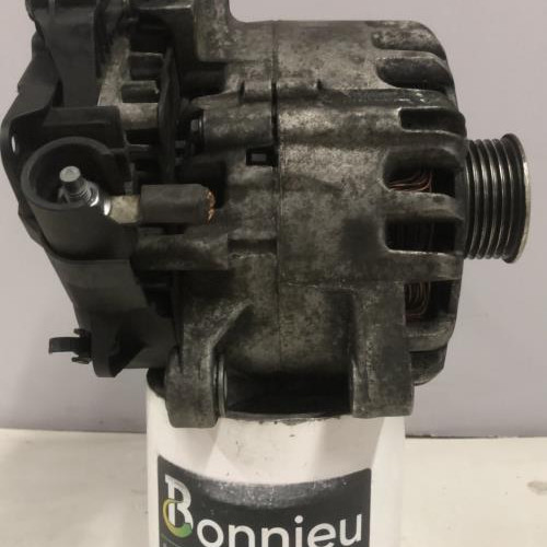 69210216-af60601a-ade7-4dbf-b164-67535beee044-Piece-Alternateur-5705PA-PEUGEOT-208-1-PHASE-1-9141208707e7ce7544d4f51ebae895ab27cd804da612cc6ebe5dad15b16e1fd1_m.jpg