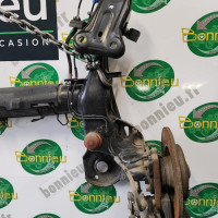 Piece-Essieu-arriere-1607197180-PEUGEOT-208-1-PHASE-1-84147553b6f4afcc198ecca3161e37d62c48ebe8d0175a184f70dae959a90186_mtn.jpg