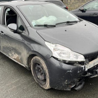 Vehicule-PEUGEOT-208-1-PHASE-1-2013-724c5324f0455aa8a83718fd171f754a5f4372d3fa76340bd04444a19c492178_mtn.jpg