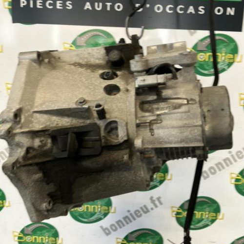 Piece-Boite-de-vitesses-1612930780-PEUGEOT-208-1-PHASE-1-39890ca4ae9a22f7672e7393dc09e3f27e2dfe634aea4a8c6bbd60ec9efaf3c5_mtn.jpg