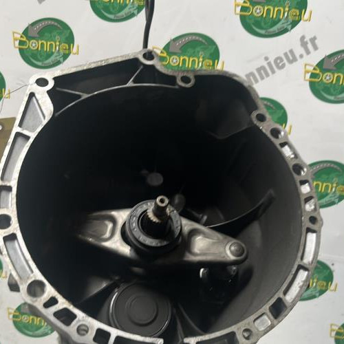 Piece-Boite-de-vitesses-BMW-SERIE-6-E64-CABRIO-PHASE-1-b9734710fb53a12768c5cdd9731377fa0c3b6f1c3ef4c9507d60863d630e87e2_mtn.jpg