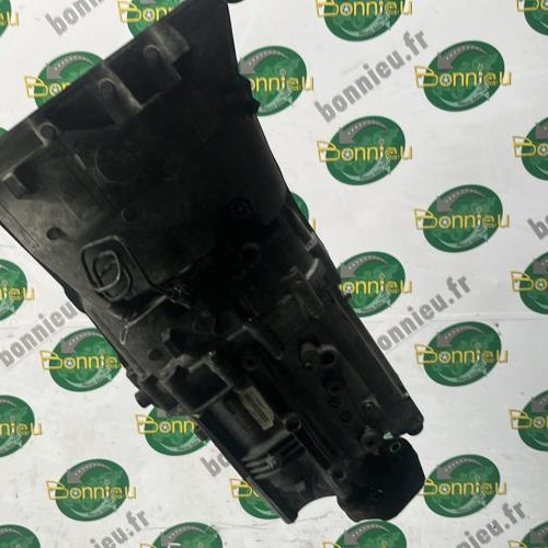 Piece-Boite-de-vitesses-BMW-SERIE-6-E64-CABRIO-PHASE-1-1817a6bc774142e5993e9f658272720a10b7ddbb0f81fb65684d6dafcc76644b_mtn.jpg