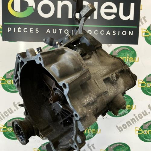 Vehicule-VOLKSWAGEN-POLO-4-PHASE-1-2002-1275572fd6caa8e220fd07e723e4c7ef6b0af6ba6ae031804bb4541d3b74a4f2_mtn.jpg