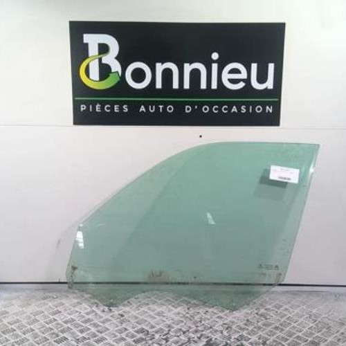 Vitre avant gauche