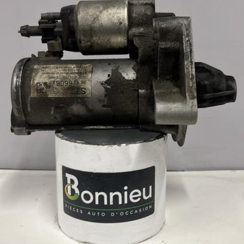 69752776-cd57c998-1efb-4b0e-bc3b-f523fbea6094-Piece-Demarreur-9675660680-CITROEN-C4-CACTUS-ecdc5489cbc4e547f17c9d188d6c0aa3b1d1f3c9c0f33b782d802af544be269c_m.jpg