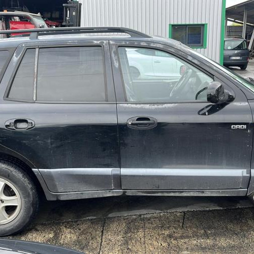 Vehicule-HYUNDAI-SANTA-FE-1-2004-1cca9847e463759400c91d40771e3bdc178f09536c7edd294fc07b06ce57e6ac_mtn.jpg