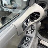 Vehicule-HYUNDAI-SANTA-FE-1-2004-574f49c11770f6f4938ab2623f62249eb9b3f95a01d71e8c025c861424fbf9d0_mtn.jpg