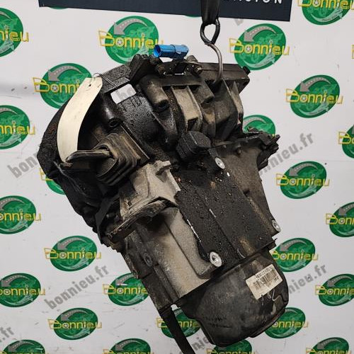 70194895-a49d55c5-b37e-44e0-95b2-e1ba049253c0-Piece-Boite-de-vitesses-RENAULT-CLIO-2-PHASE-1-bfa99393478b4b8653c533df09b188797fb9bbe8780cc952e1cf5381671f58ac_m.jpg