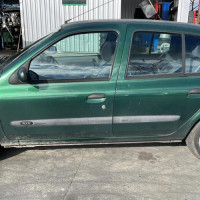 Vehicule-RENAULT-CLIO-2-PHASE-1-2000-e70525b536defe5fcb998d64fb8e625af176f4d95937918bbd48a20d41e55026_mtn.jpg