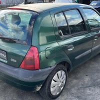 Vehicule-RENAULT-CLIO-2-PHASE-1-2000-b89074d2949ef0db5b3a5546c56543b6522892243104a66c2e27fd6bd60d44ce_mtn.jpg