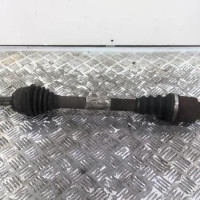 70345806-1bcac8a9-31a5-4575-bc07-f34617825c7f-Piece-70345806-Cardan-gauche-8200330413-RENAULT-SCENIC-2-PHASE-1-15-DCI-8V-TURBO-241b24dd919fb3f4639d25bb0809a14270aa8df178404623864b802bfd0e5051_m.jpg