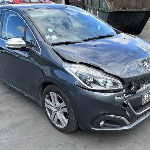 Vehicule-PEUGEOT-208-1-PHASE-2-2015-e44a22f0241940693abfbc1a42c566f5db2931af580cadc21646b82a83791994_mtn.jpg