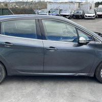 Vehicule-PEUGEOT-208-1-PHASE-2-2015-0078d93423f6f6c67cf0b90810685ceb5e19bee160af3e8d95d1bc7a235ea3a9_mtn.jpg