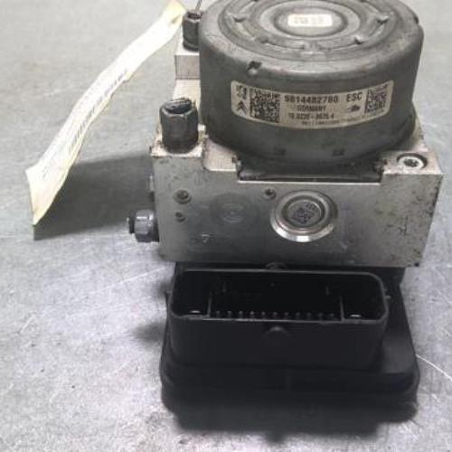 70404225-96595ed9-a574-4c89-af8f-c65b6285b982-Piece-70404225-Bloc-ABS-1616770880-PEUGEOT-208-1-PHASE-2-16-BLUE-HDI-8V-TURBO-183cc908f9db35c748ef78f58e2730c8705ef75326c0e65de849639f40e3f9c0_m.jpg