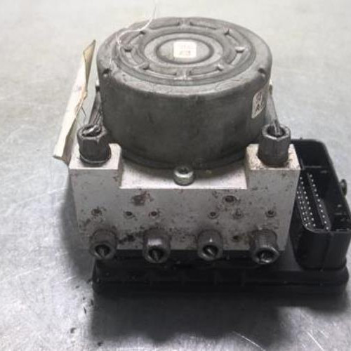 70404225-5de19409-33a7-433b-94cb-9a859d99f3d7-Piece-70404225-Bloc-ABS-1616770880-PEUGEOT-208-1-PHASE-2-16-BLUE-HDI-8V-TURBO-c85c296373cb6369e7efb946aa6b39f24f3b57c68ea1dbc522bfb0107bf03754_m.jpg