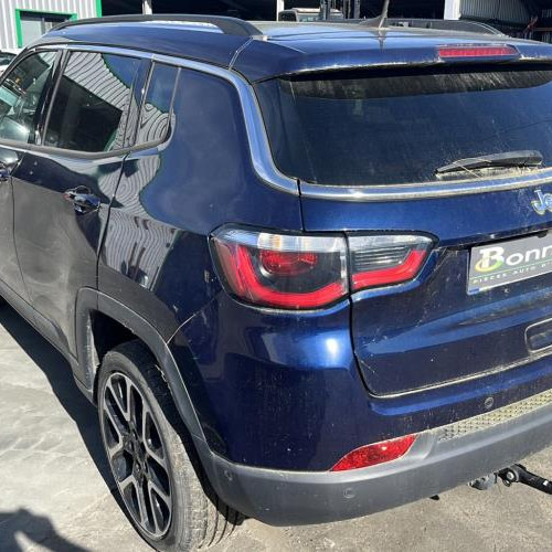 Vehicule-JEEP-COMPASS-2-2019-c4c155d4e0f8c478a8b4e43dbd33cb7d4ccde4d8bc625b020661e553dfc73f81_mtn.jpg