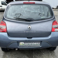 Vehicule-RENAULT-TWINGO-2-PHASE-1-2007-529fe6918c0f38459e95f994221bc1e1091d775e9793184fd05f612d0f869870_mtn.jpg