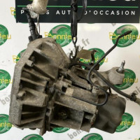 Piece-Boite-de-vitesses-7701723410-RENAULT-TWINGO-2-PHASE-1-48ac6a967b2a248cbcd1ffd449cdd1640d74a5c3c41a9c3159fff2119044d643_mtn.jpg