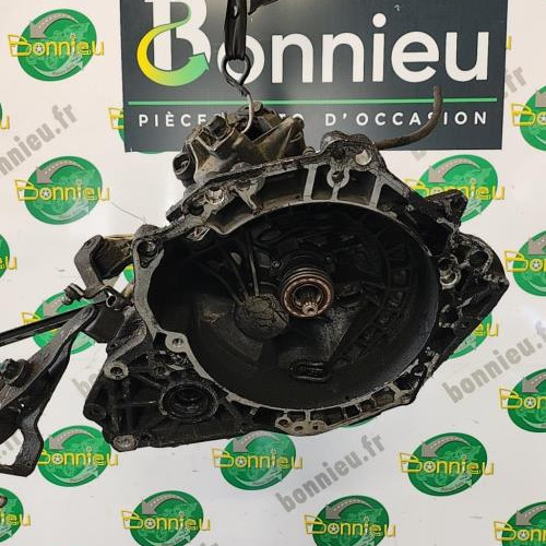 Piece-Boite-de-vitesses-55565132-OPEL-TIGRA-2-TWINTOP-CABRIOLET-7f606e619b8adee149bcb63c5ca732a44cf1c14e8b2133ded43c10d2852332ed_mtn.jpg