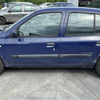 Vehicule-RENAULT-CLIO-2-PHASE-2-2005-065dfa59aa806ec0a30783791ddc57a8c3ed6f6fdf8df14f0e2f1322ae6da719_mtn.jpg