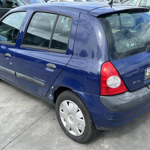 Vehicule-RENAULT-CLIO-2-PHASE-2-2005-6b95eda2a51c3697098a2caa9fc208a40188bdcae27a02aaec580808da5fc672_mtn.jpg