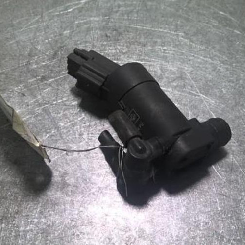 71034513-96d607e4-9db3-4518-8e35-fdacc2885812-Piece-71034513-Pompe-lave-glace-avant-1355124-FORD-FOCUS-2-PHASE-1-16-TI-16V-2c812f3807967d80d4c859778fc02edbd739153224c53f892a1e4c3a23160feb_m.jpg