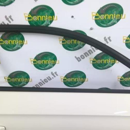 Vehicule-AUDI-A1-1-PHASE-1-2011-6afa1e23d99697240a8dea2bd306258850d8afe58eca60ef72e5a0087d14a19a_mtn.jpg