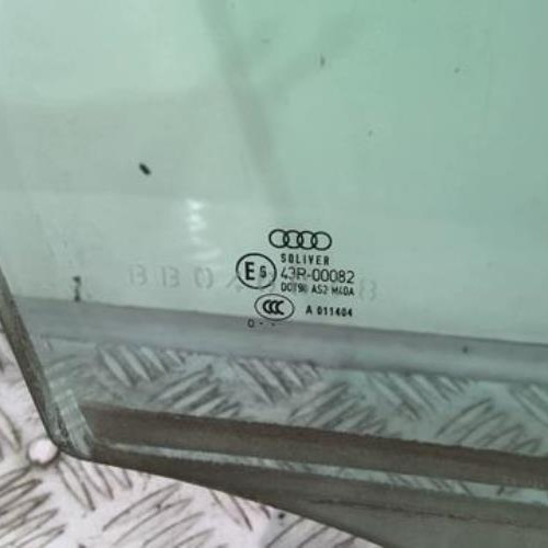 Vehicule-AUDI-A1-1-PHASE-1-2011-6afa1e23d99697240a8dea2bd306258850d8afe58eca60ef72e5a0087d14a19a_mtn.jpg