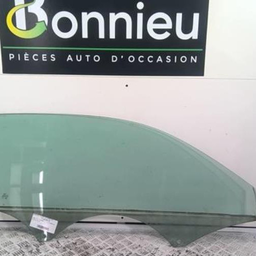 Vehicule-AUDI-A1-1-PHASE-1-2011-6afa1e23d99697240a8dea2bd306258850d8afe58eca60ef72e5a0087d14a19a_mtn.jpg