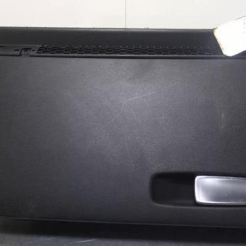 Vehicule-AUDI-A1-1-PHASE-1-2011-59f0011b38d52889bd5f786df3a517dd9e783e8ec53212411757668227b74f6a_mtn.jpg