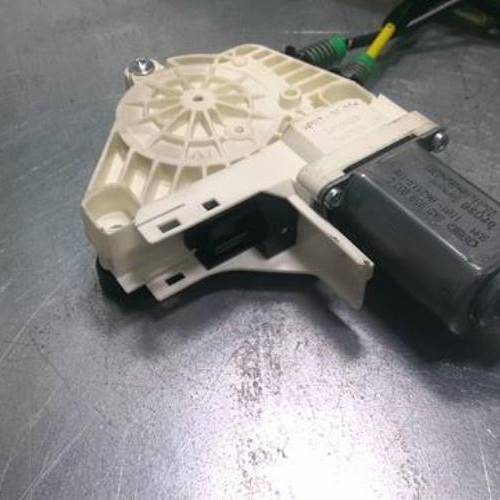 Vehicule-AUDI-A1-1-PHASE-1-2011-59f0011b38d52889bd5f786df3a517dd9e783e8ec53212411757668227b74f6a_mtn.jpg
