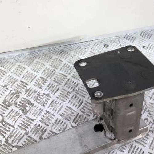 Vehicule-CITROEN-C4-PICASSO-2-PHASE-1-2014-57cb2cf82c12e67fbc80fde9bf2e4f621f115e12eb8ee89ae7ec9f9899efd56f_mtn.jpg