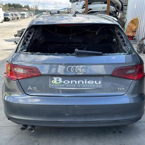 Vehicule-AUDI-A3-3-SPORTBACK-PHASE-1-2014-d5dd0bc6cc48906762ac3480fc3cde353d1153d255024581937fe948da43eeee_mtn.jpg