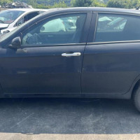 Vehicule-ALFA-ROMEO-147-PHASE-1-2004-854e5d5ca54b03751638cac866c8de6ad3d919bc821ee1a4db0867642de064d6_mtn.jpg
