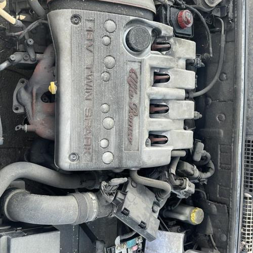 Vehicule-ALFA-ROMEO-147-PHASE-1-2004-03267ea3a0bdd01bbf625fe7287663b2536efec792b3855a7b3c78945b7beb29_mtn.jpg