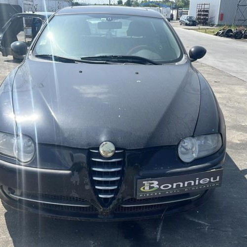 Vehicule-ALFA-ROMEO-147-PHASE-1-2004-f6cb2ed6d8f6e89c8357dcba11f0f816fac467a18a14c44a3e7b5623caa781ef_mtn.jpg