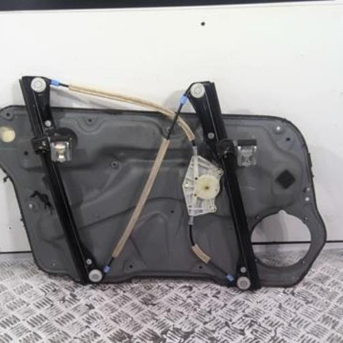 Moteur leve vitre avant droit