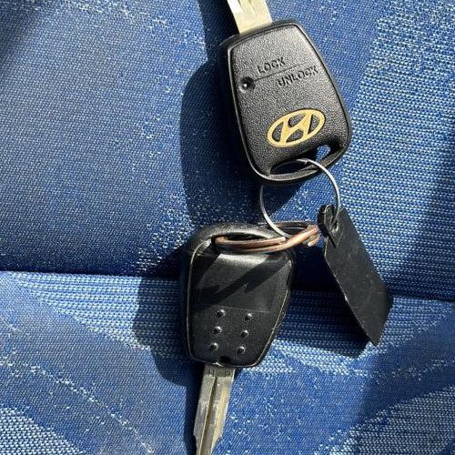 Vehicule-HYUNDAI-GETZ-PHASE-2-2007-b813e7cee8e3f044490c2a8b9e45c78ff8ff1dc7d954fffad8113d075293ebfd_mtn.jpg