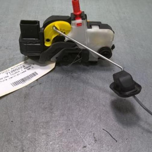 71265223-e09e273d-697d-41f5-bb97-5d47423a2b54-Piece-71265223-Fermeture-centralisee-arriere-gauche-13579557-OPEL-ZAFIRA-TOURER-C-PHASE-2-16-CDTI-16V-TURBO-e33086084fc210af994adc871e72dfc9ffb188def2d07608ab07f9f91edc9e52_m.jpg
