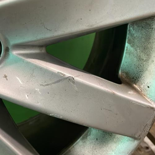 Piece-Jante-5K0601025F-VOLKSWAGEN-GOLF-6-0476bf2ea57da801fbd55e4fa2e7d260d394f70140a2fc7714f54045a23c2fad_mtn.jpg