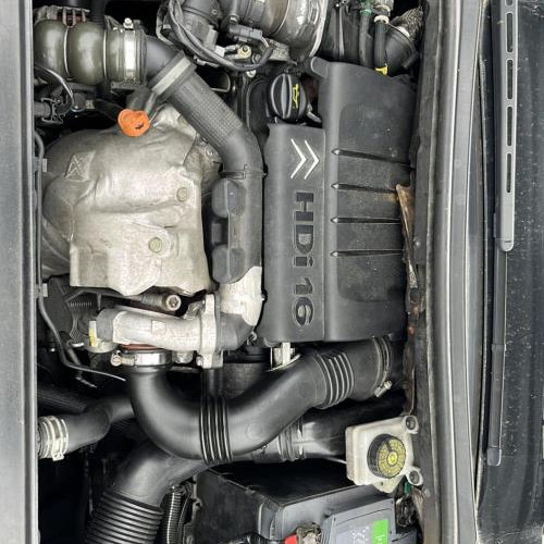 Vehicule-CITROEN-C4-1-PHASE-1-2006-196eb2b84cbd929aa1d26440583e09e0f71c53141672be661691dbf659f1be7d_mtn.jpg