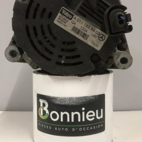 71430469-3a87739d-d261-49b1-b530-103b37464a4c-Piece-Alternateur-5097755AA-CHRYSLER-CROSSFIRE-COUPE-5f37dd91755dd0a646a9dc7e28a9c5ff6a5407775878bf8675de10350cd23500_m.jpg