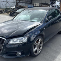 Vehicule-AUDI-A3-2-CABRIO-PHASE-2-2011-a03538d0cf67a6a4b5365261870cba6dcac41b0209b5b9974551e95760e27704_mtn.jpg