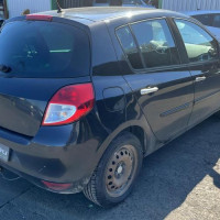 Vehicule-RENAULT-CLIO-3-PHASE-2-2010-e502ffe1efbb96a7198e5ff087e45779f899daae7f58140269ff70ed1e10cf65_mtn.jpg