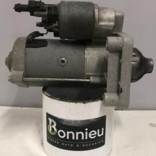 71517049-faff68e7-baef-4f19-b4b4-13804de2f1ca-Piece-Demarreur-9825233080-PEUGEOT-208-1-PHASE-2-e4252fa8ea727f93418d357384e5084696eb4bcb2c5c96d7c00f2bc2aae62457_m.jpg