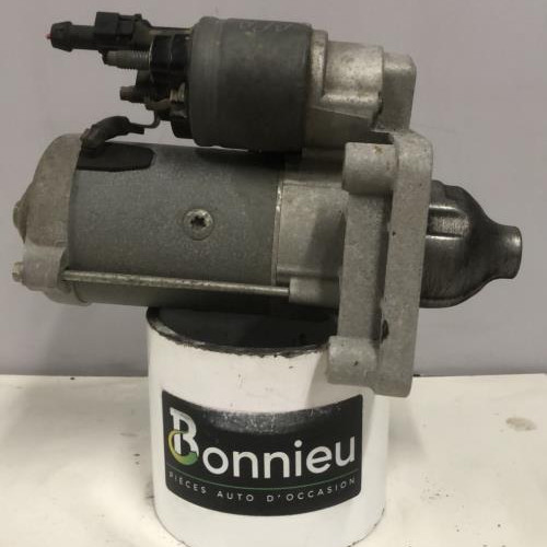71517049-8002e96a-7ab6-4e6d-9a00-25219f4d3edf-Piece-Demarreur-9825233080-PEUGEOT-208-1-PHASE-2-840cfdc9534e02e63d1b89feb25e70e401f179c73c01411f41ea258045fb7825_m.jpg