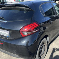 Vehicule-PEUGEOT-208-1-PHASE-2-2023-2b3439423d0acab4c35a58ceb97a830700798a82827aea2c5b66166eb8f39cda_mtn.jpg