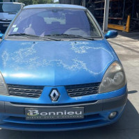 Vehicule-RENAULT-CLIO-2-PHASE-2-2003-efcc86379d3b634c138d2864f3f73445992670db7d16df6eb84d3f508589658d_mtn.jpg