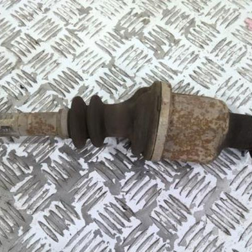 71601473-09b38cce-07fe-48b0-8ca1-968ef37efa87-Piece-71601473-Cardan-droit-8200613820-RENAULT-CLIO-2-PHASE-2-15-DCI-8V-TURBO-5b23eeac53cb5bd94cc7ca60031052fa19440bd9fada0ebbe097e9320fb5b8a7_m.jpg